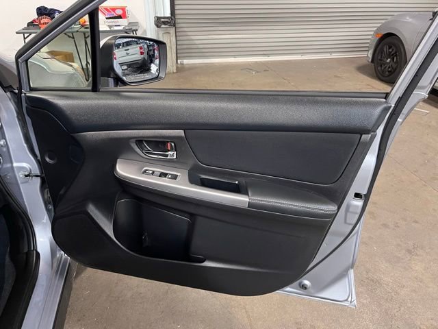 Used 2015 Subaru Crosstrek 2.0i Premium image 12