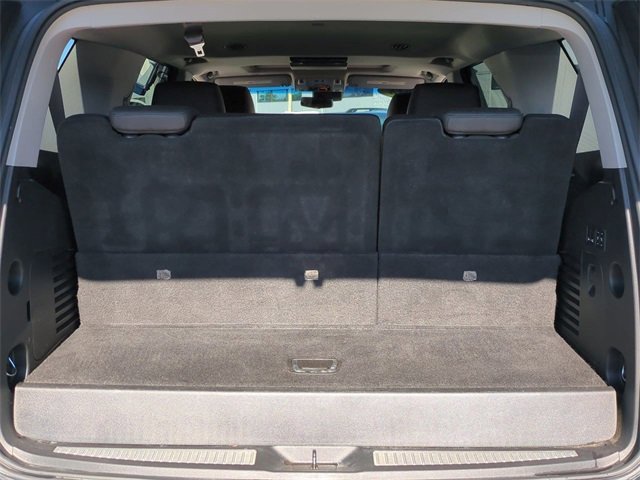 Used 2018 Cadillac Escalade Premium Luxury image 13