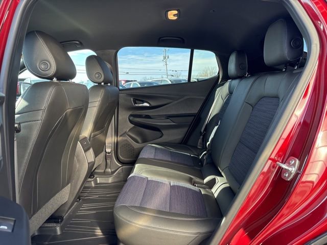Certified 2025 Buick Envista Preferred w/ Convenience I Package image 16