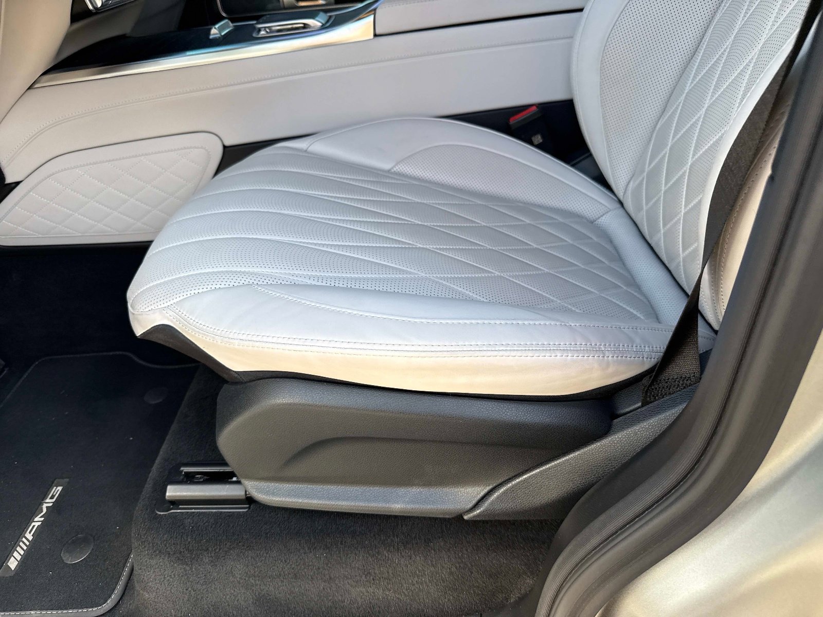 Used 2025 Mercedes-Benz G 63 AMG 4MATIC image 18