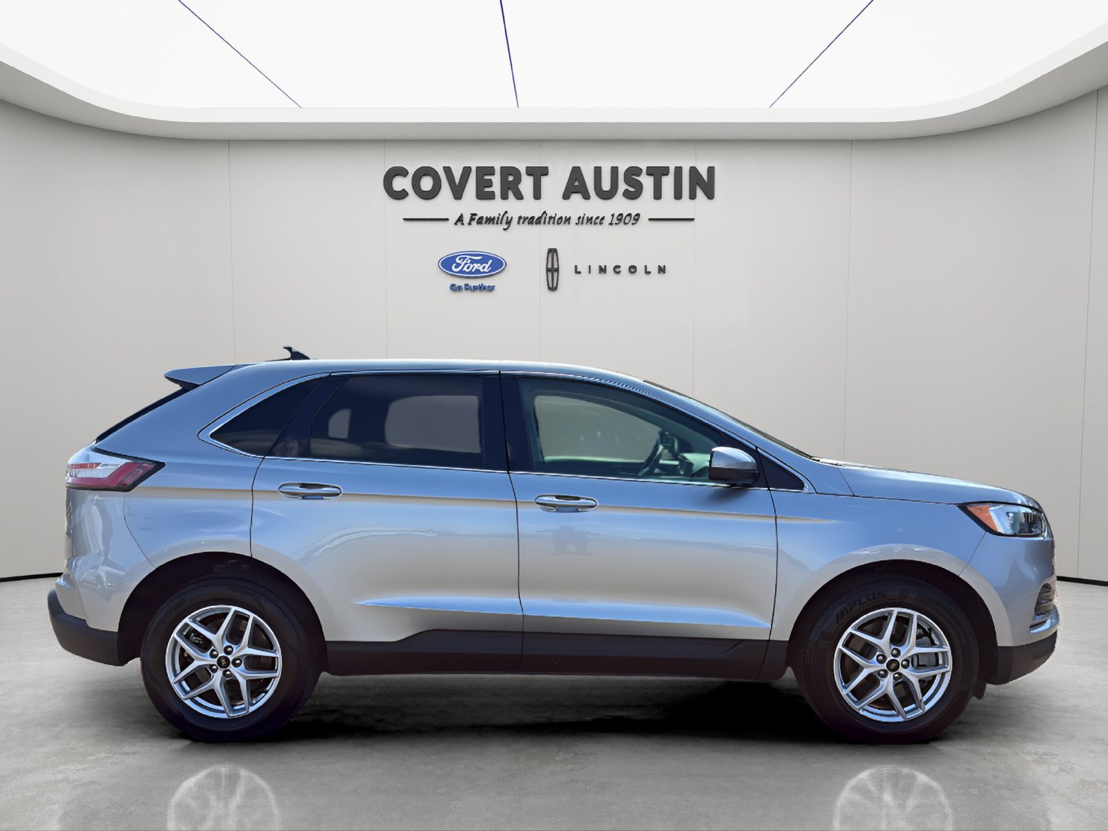 Used 2024 Ford Edge SEL AWD/4WD image 6