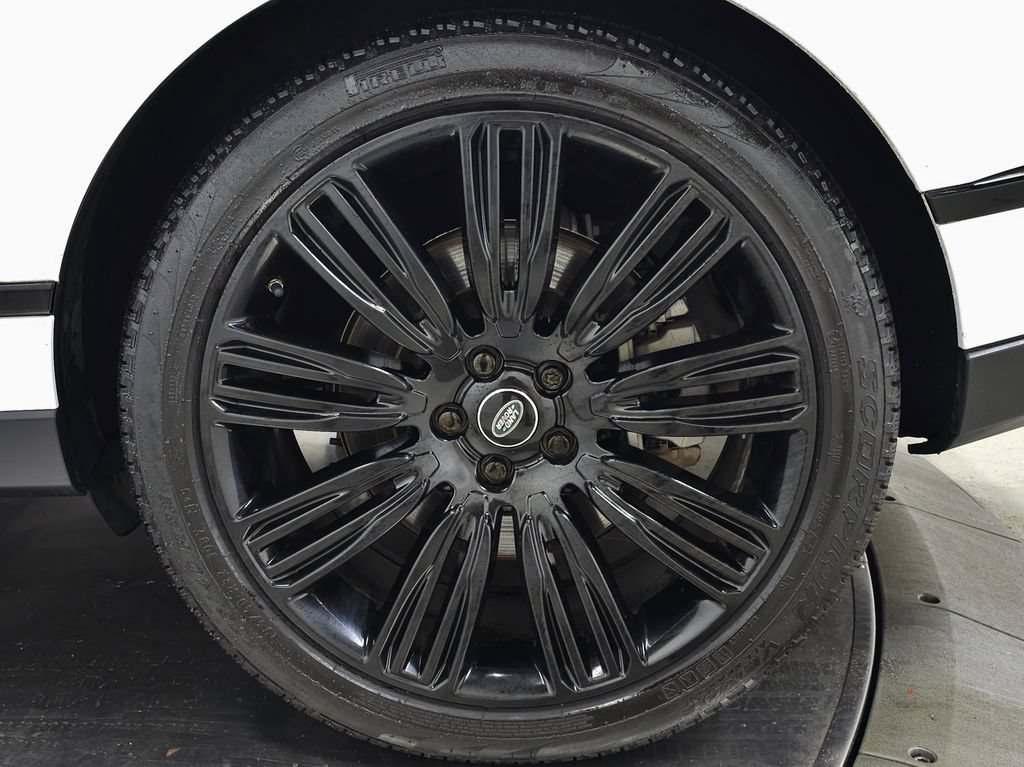 Used 2019 Land Rover Range Rover Supercharged AWD/4WD image 12