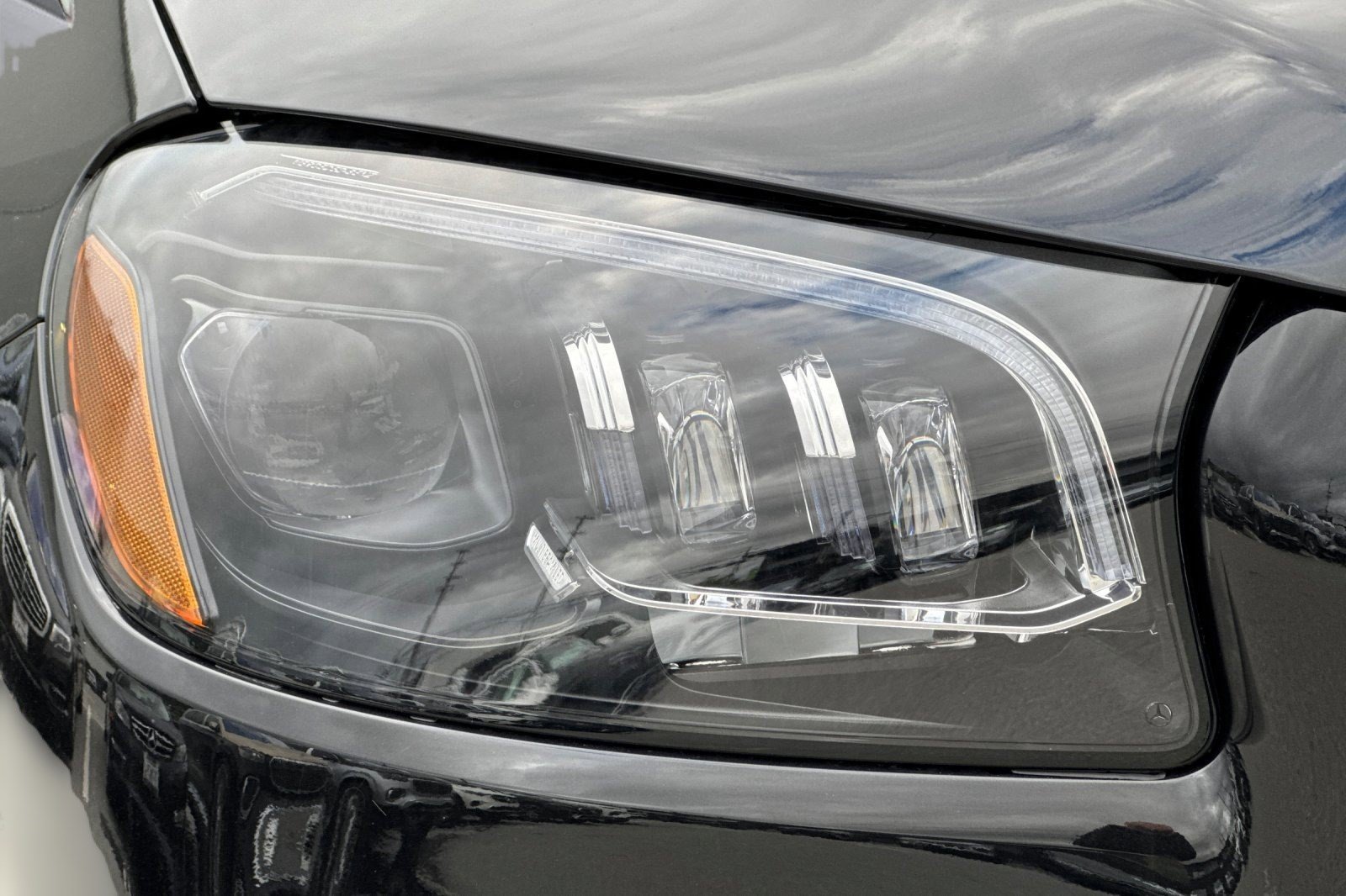 Used 2026 Mercedes-Benz GLS 450 4MATIC image 10