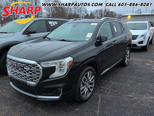 Used 2023 GMC Terrain Denali w/ Denali Premium Package