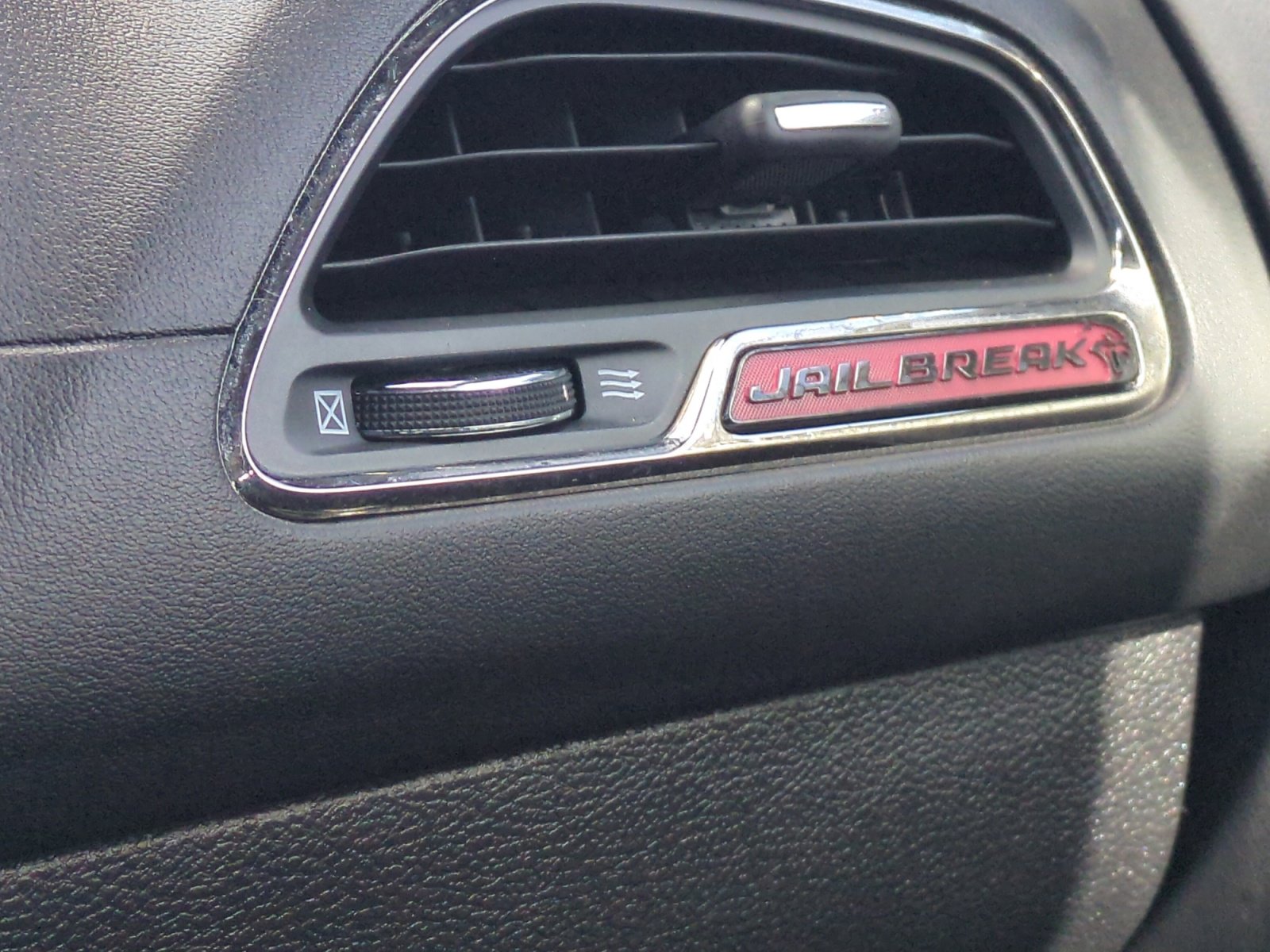 Used 2023 Dodge Challenger SRT Hellcat image 31