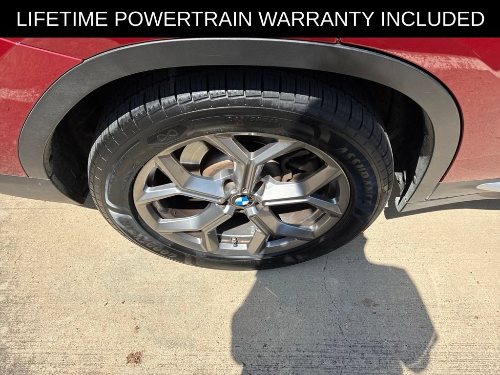Used 2021 BMW X4 xDrive30i w/ Premium Package AWD/4WD image 23