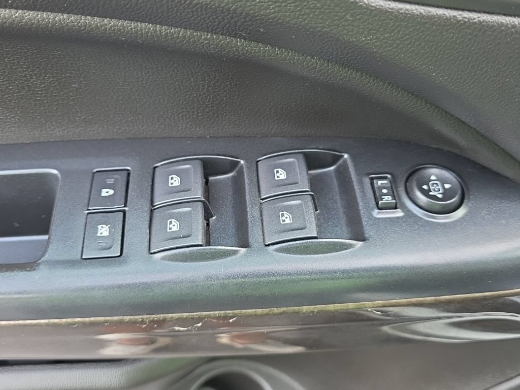 Used 2018 GMC Canyon SLT AWD/4WD image 19