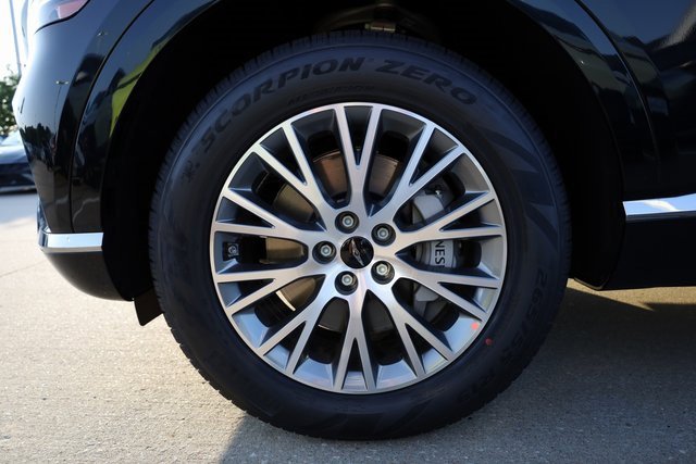 New 2025 Genesis GV80 2.5T image 7