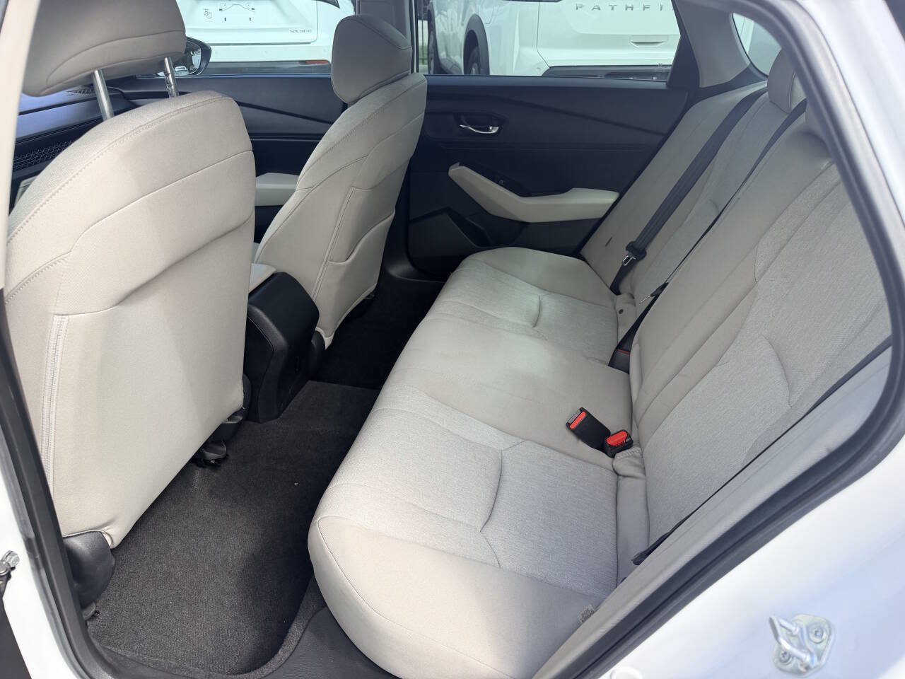 Used 2024 Honda Accord EX image 12