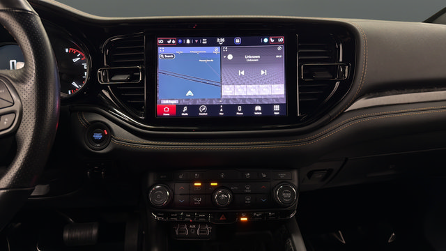 Used 2025 Dodge Durango R/T AWD/4WD image 13