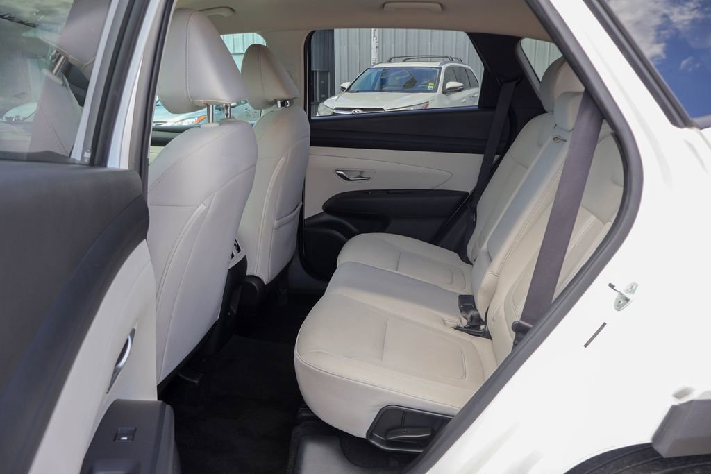 Used 2025 Hyundai Tucson SEL FWD image 9