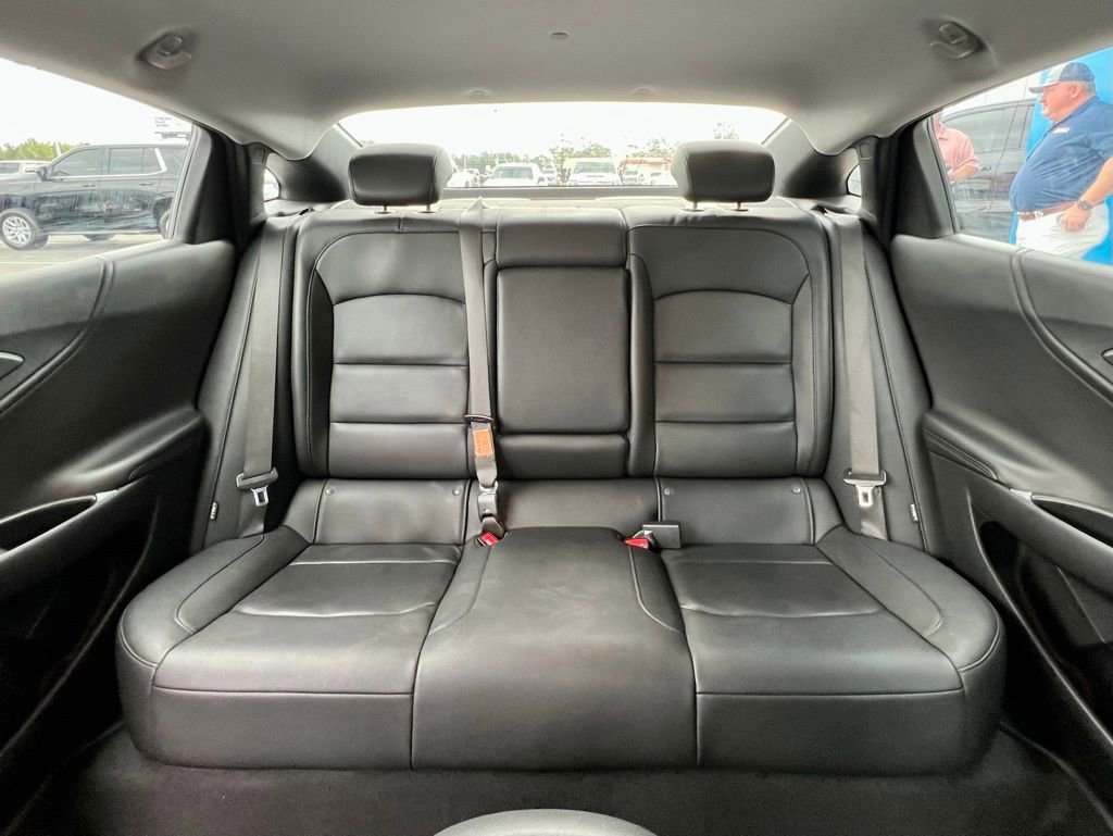 Used 2024 Chevrolet Malibu LT image 37