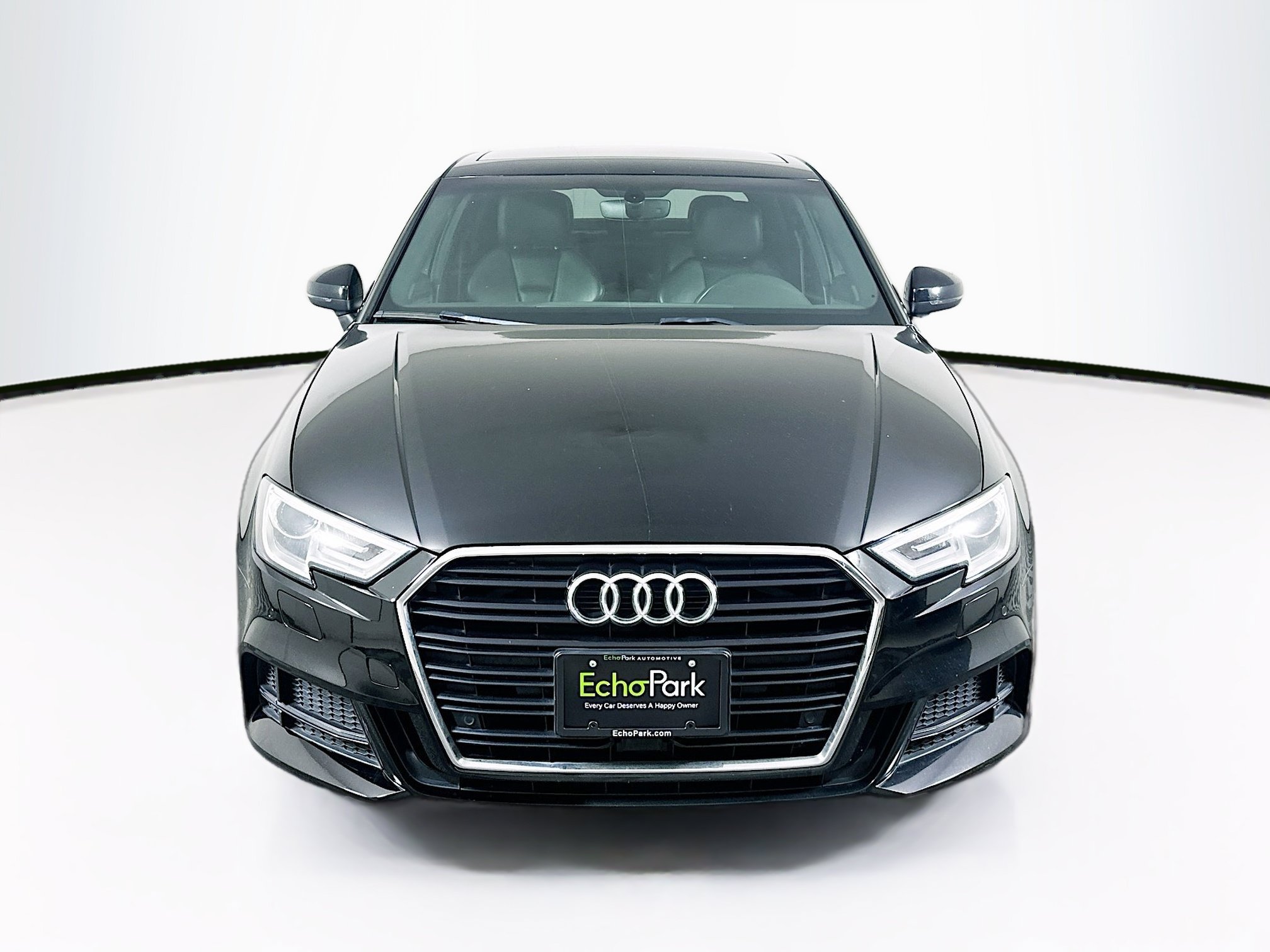 Used 2018 Audi A3 2.0T Premium Plus w/ Premium Plus Package FWD image 2