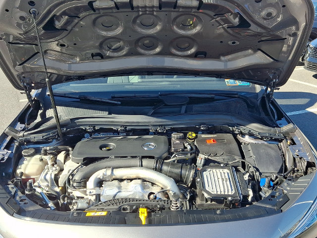 Used 2025 Mercedes-Benz GLA 250 4MATIC image 28