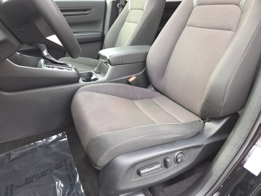 Certified 2026 Honda CR-V EX image 30