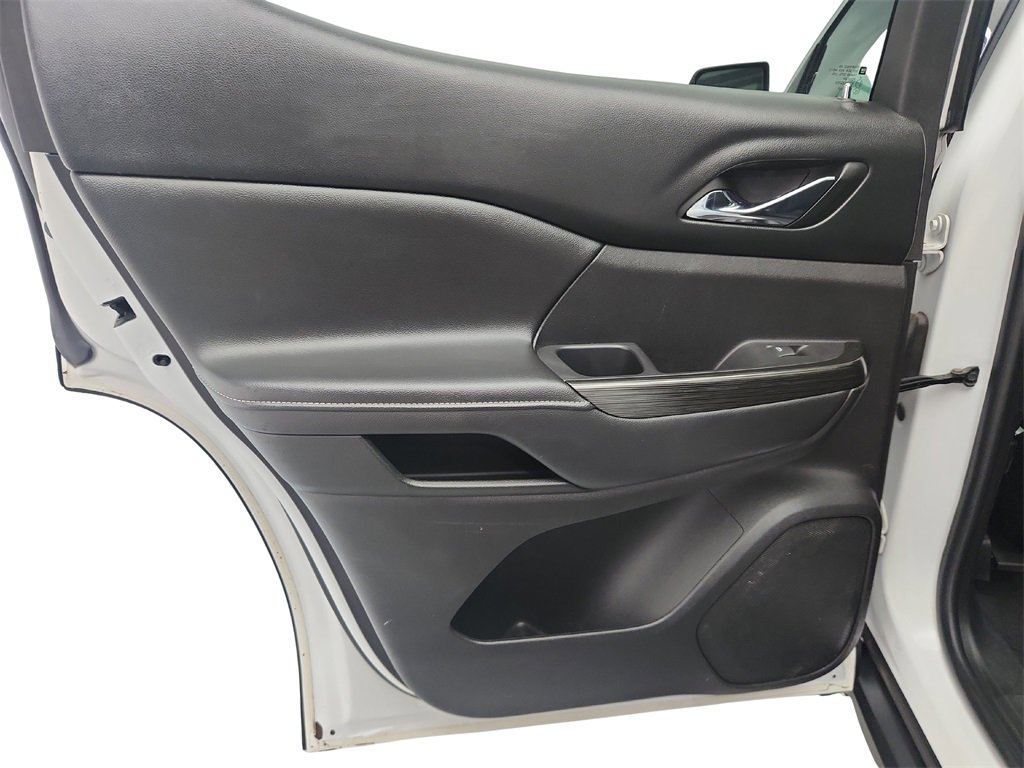 Used 2018 GMC Acadia SLT image 24