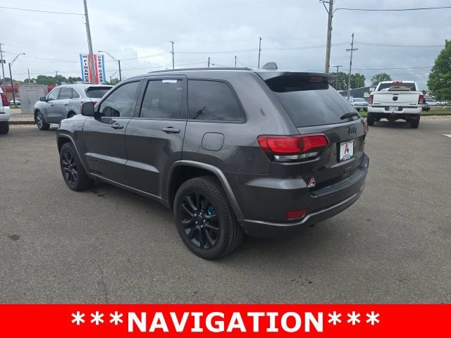 Used 2019 Jeep Grand Cherokee Altitude AWD/4WD image 5
