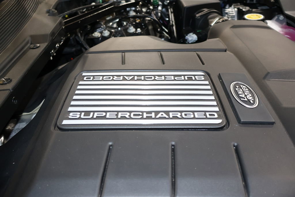 Used 2025 Land Rover Defender 130 V8 image 58