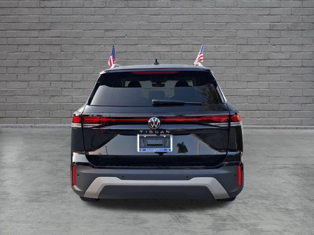 Used 2026 Volkswagen Tiguan S FWD image 11