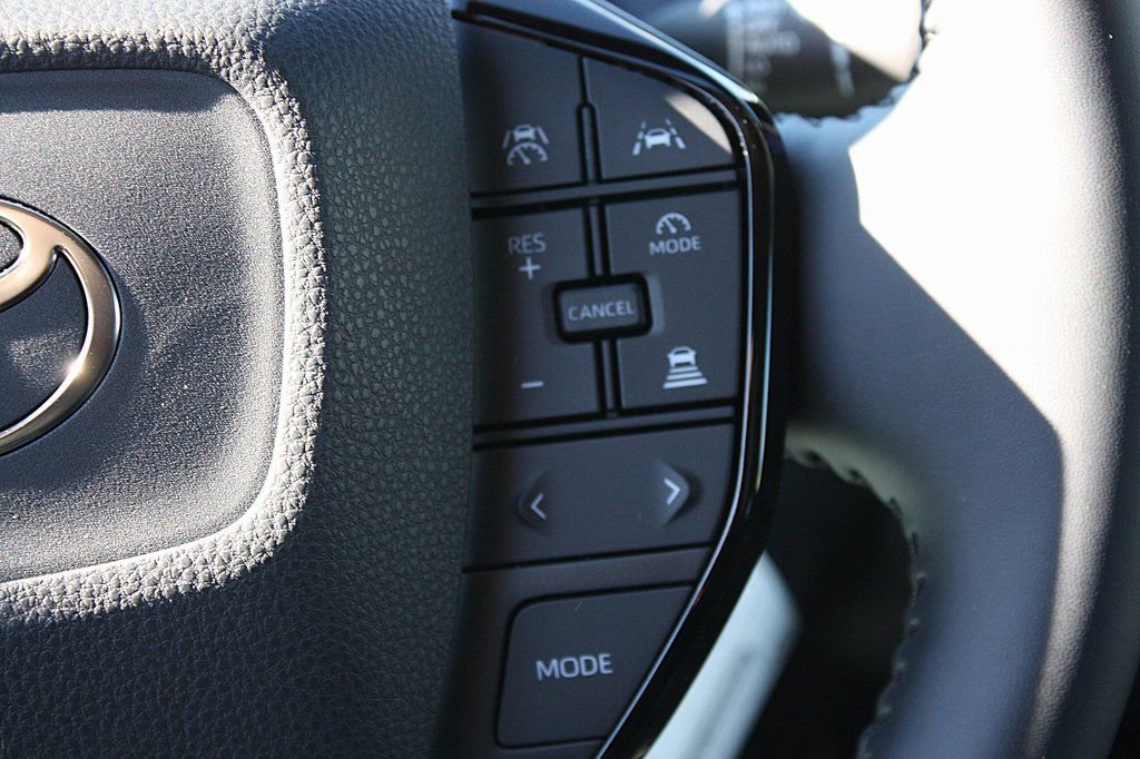 New 2026 Toyota Prius XLE image 22