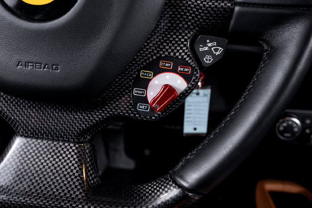 Certified 2012 Ferrari 458 Italia Coupe RWD image 36