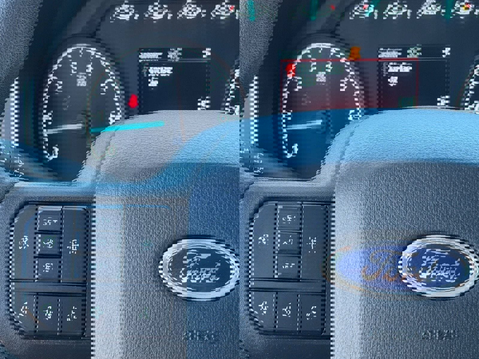 Used 2023 Ford F150 XLT w/ XTR Package image 18