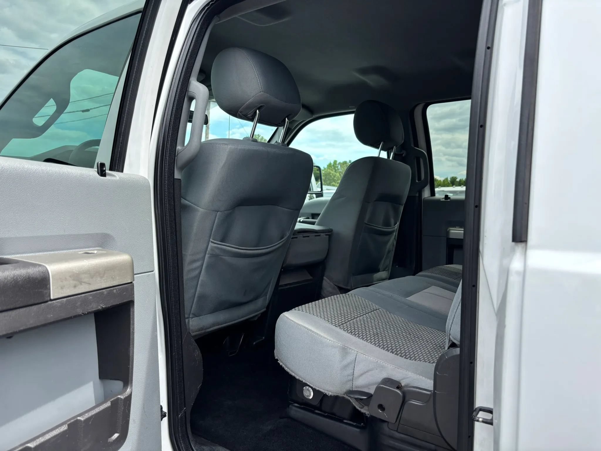 Used 2015 Ford F250 XLT AWD/4WD image 22