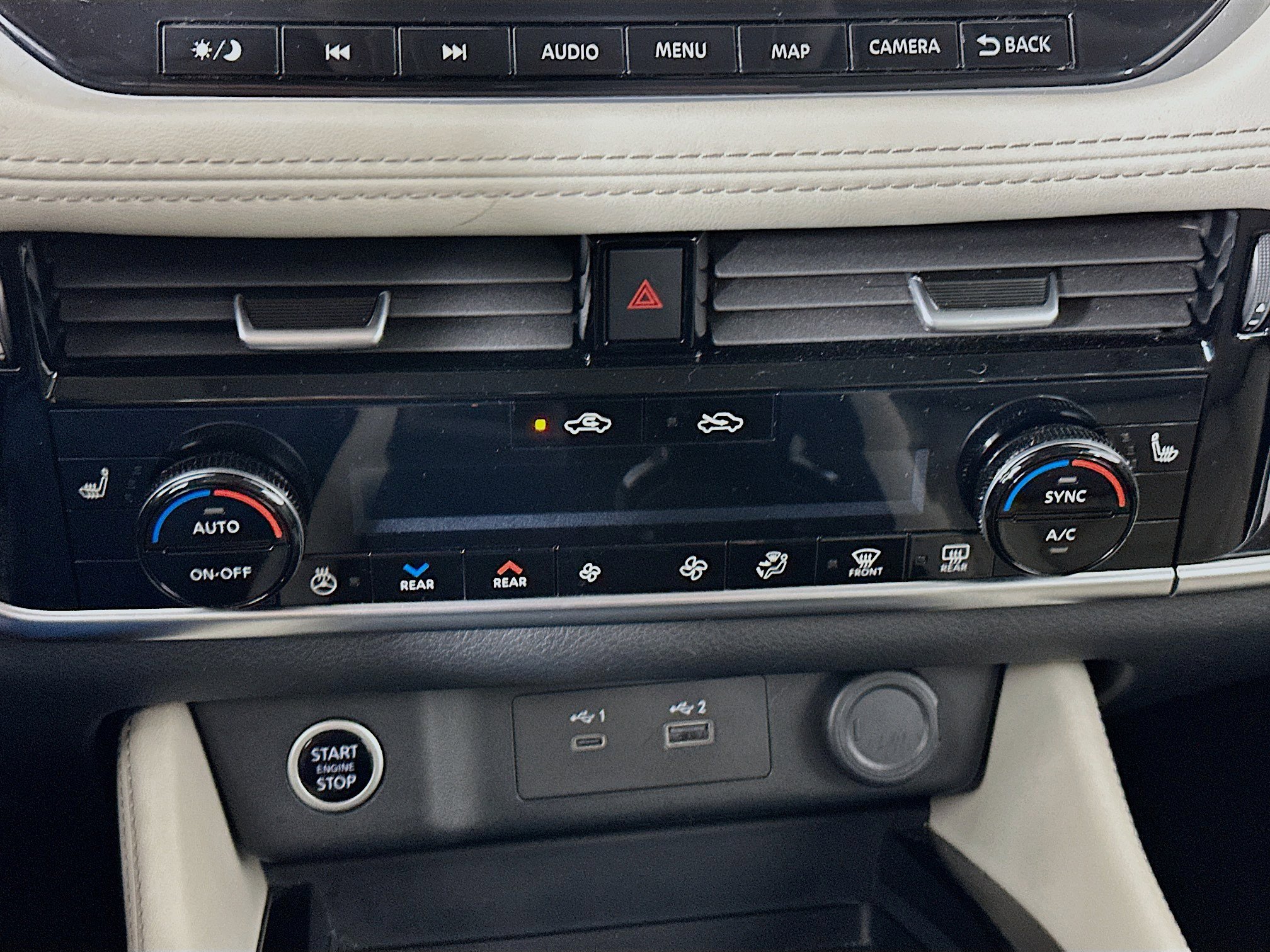 Used 2023 Nissan Rogue SL w/ SL Premium Package image 23