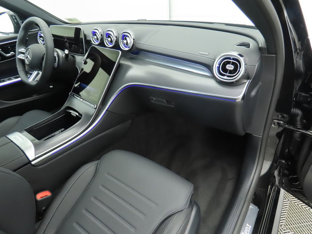 New 2025 Mercedes-Benz C 300 4MATIC Sedan image 19