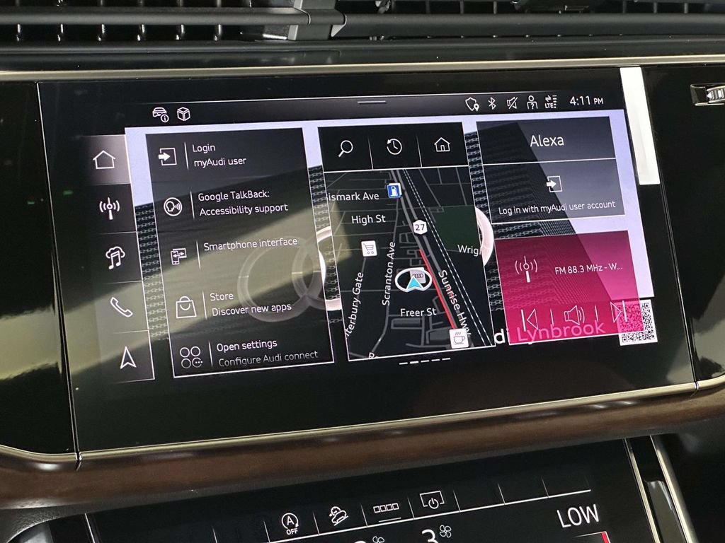 Used 2025 Audi Q8 Premium Plus w/ Premium Plus Package AWD/4WD image 32