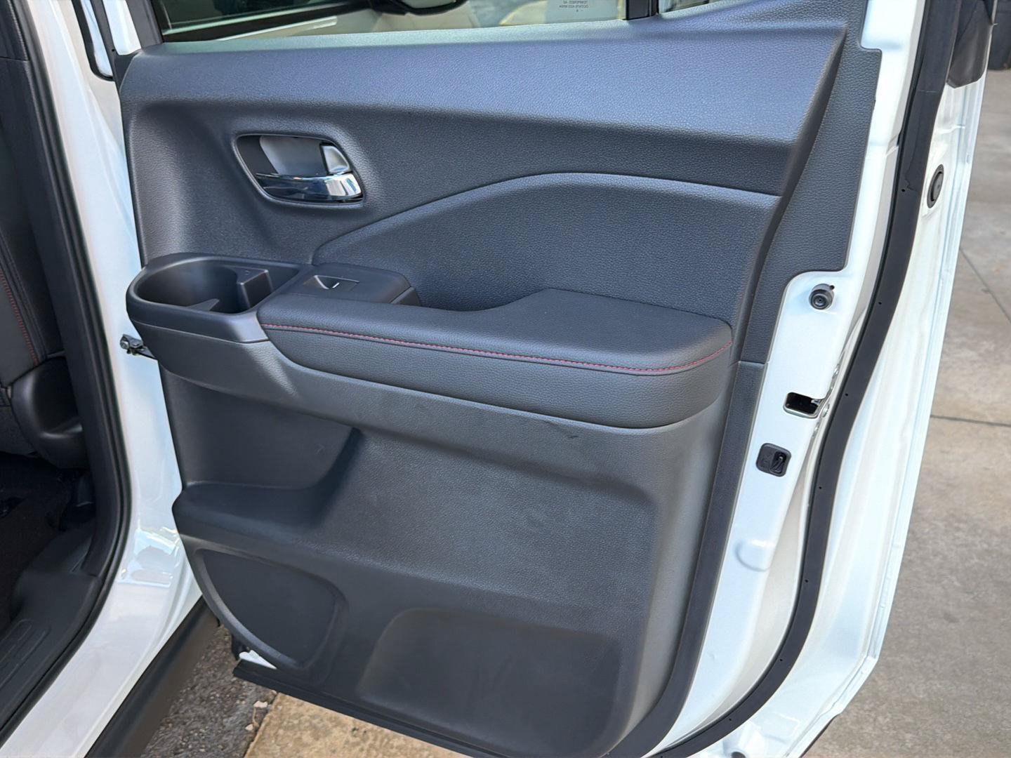New 2026 Honda Ridgeline Black Edition image 16