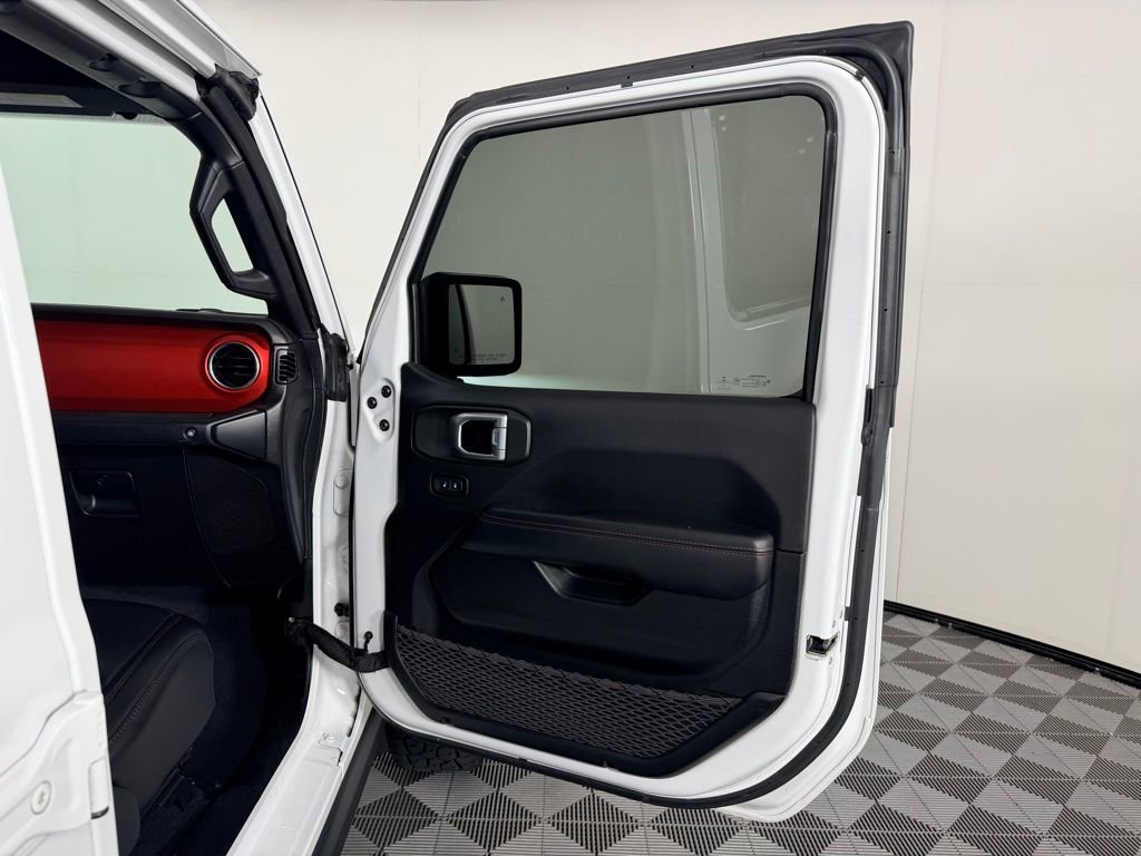 Used 2021 Jeep Gladiator Rubicon image 36