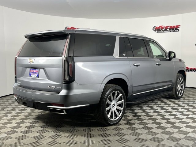 Used 2021 Cadillac Escalade ESV Premium Luxury Platinum image 3