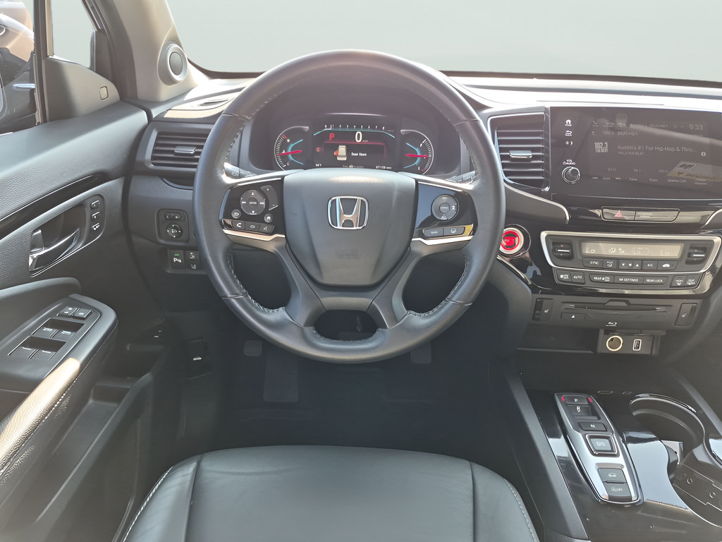 Used 2022 Honda Pilot Touring image 32
