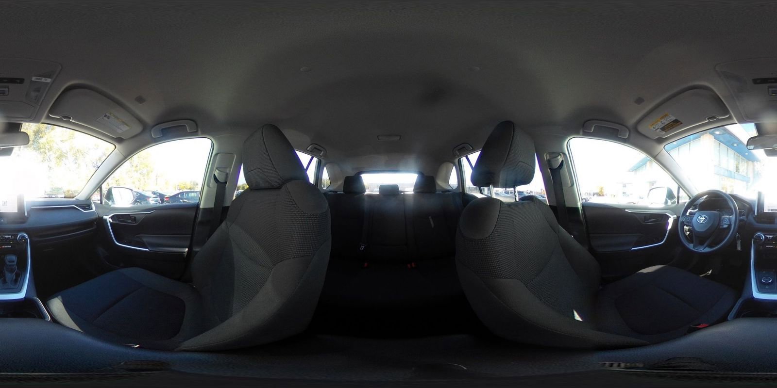 Used 2025 Toyota RAV4 LE image 41