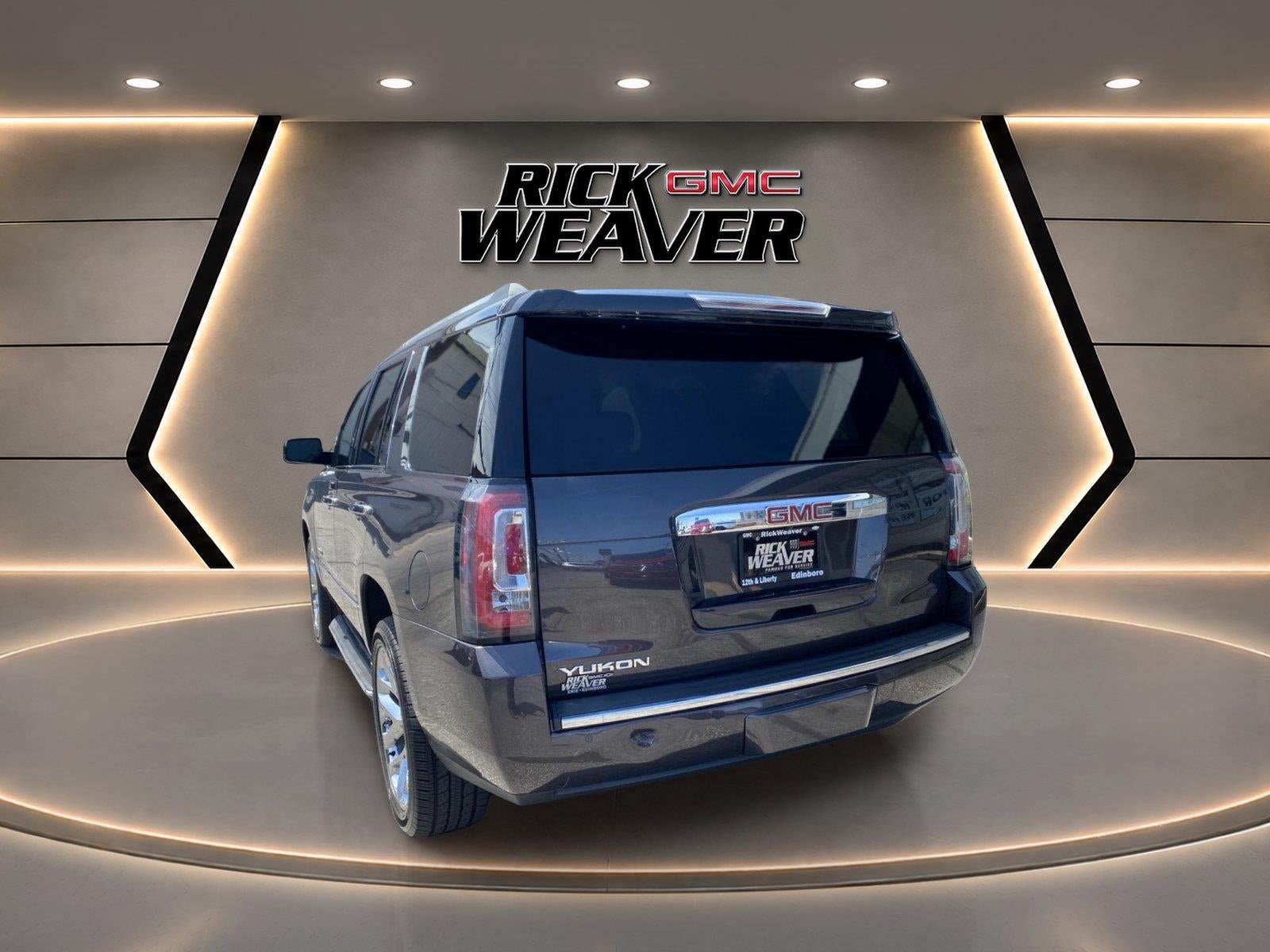 Used 2017 GMC Yukon Denali w/ Open Road Package AWD/4WD image 6