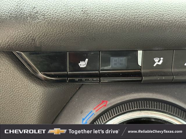 Used 2025 Chevrolet Blazer LT AWD/4WD image 23
