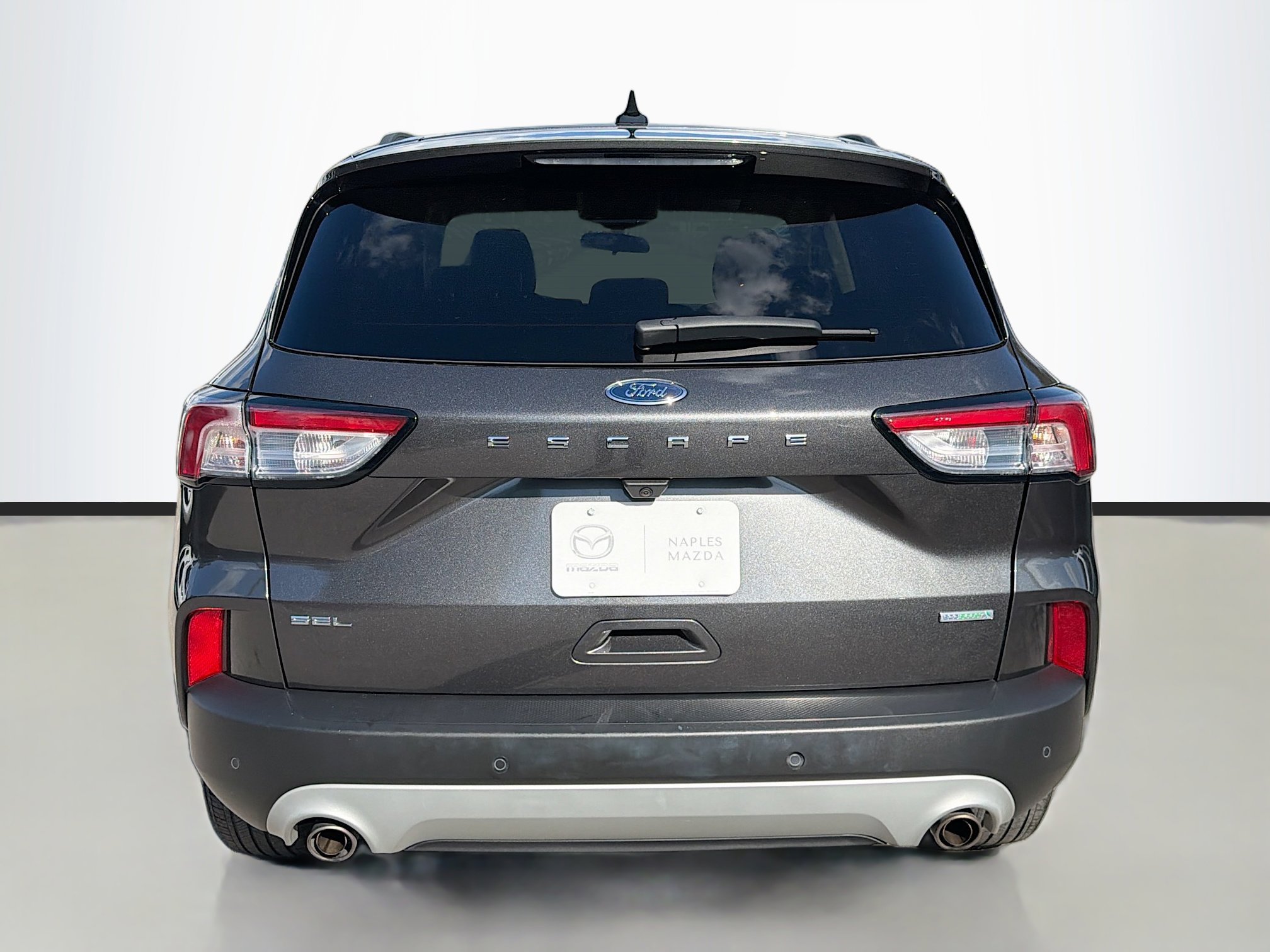 Used 2020 Ford Escape SEL image 4