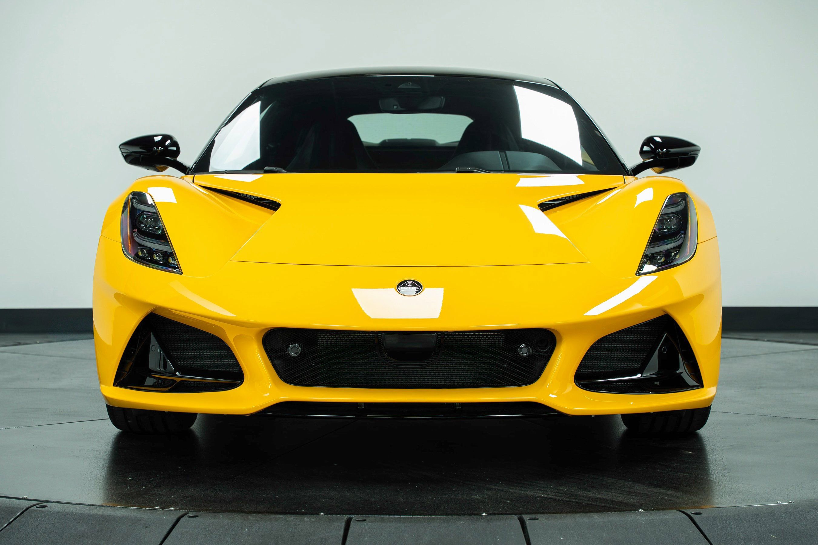 New 2026 Lotus Emira SE image 34