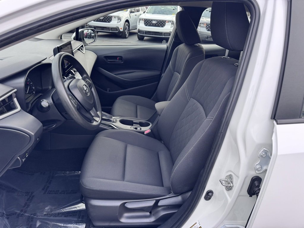 Used 2023 Toyota Corolla LE image 17