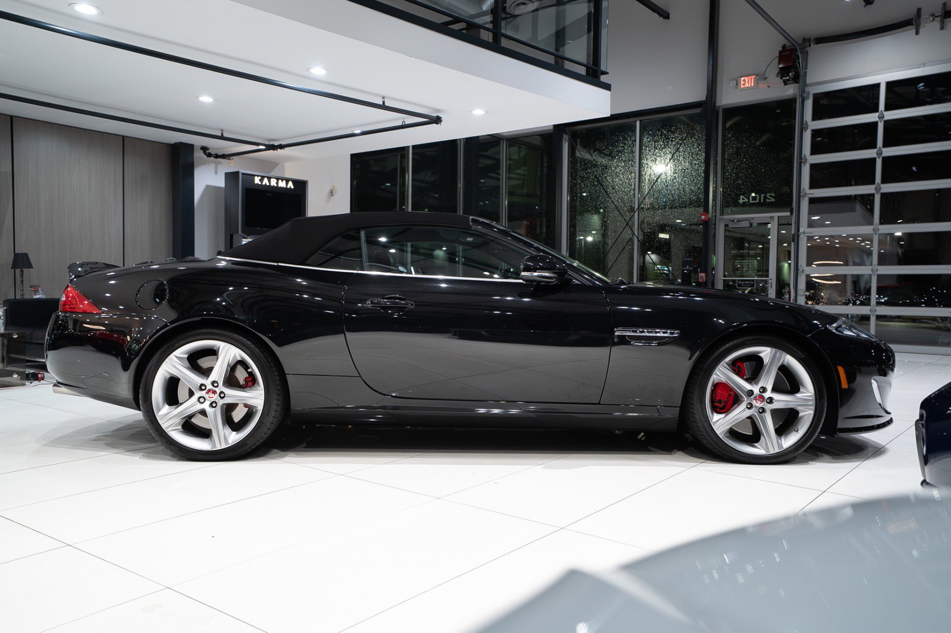 Used 2015 Jaguar XKR R RWD image 41