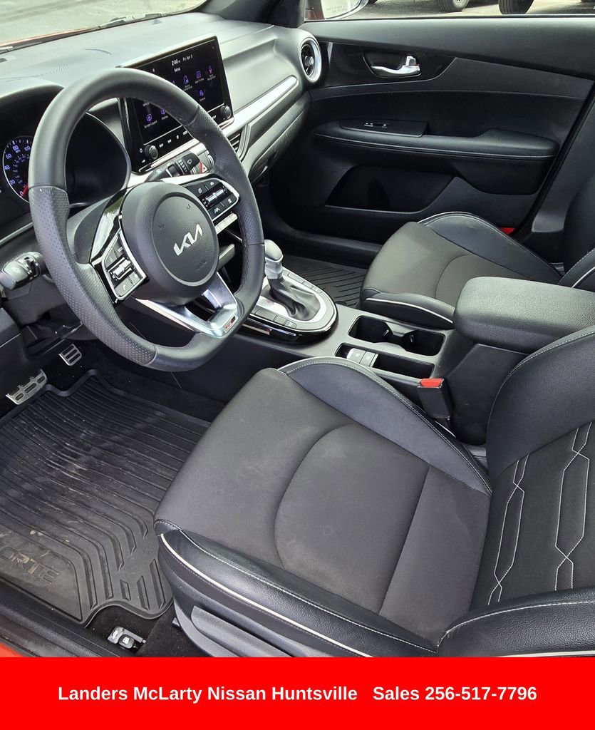 Used 2024 Kia Forte GT-Line FWD image 17