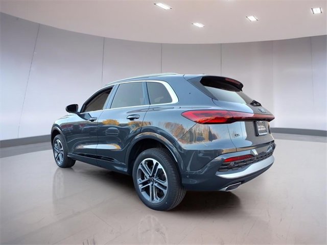 New 2025 Audi Q5 Premium image 3