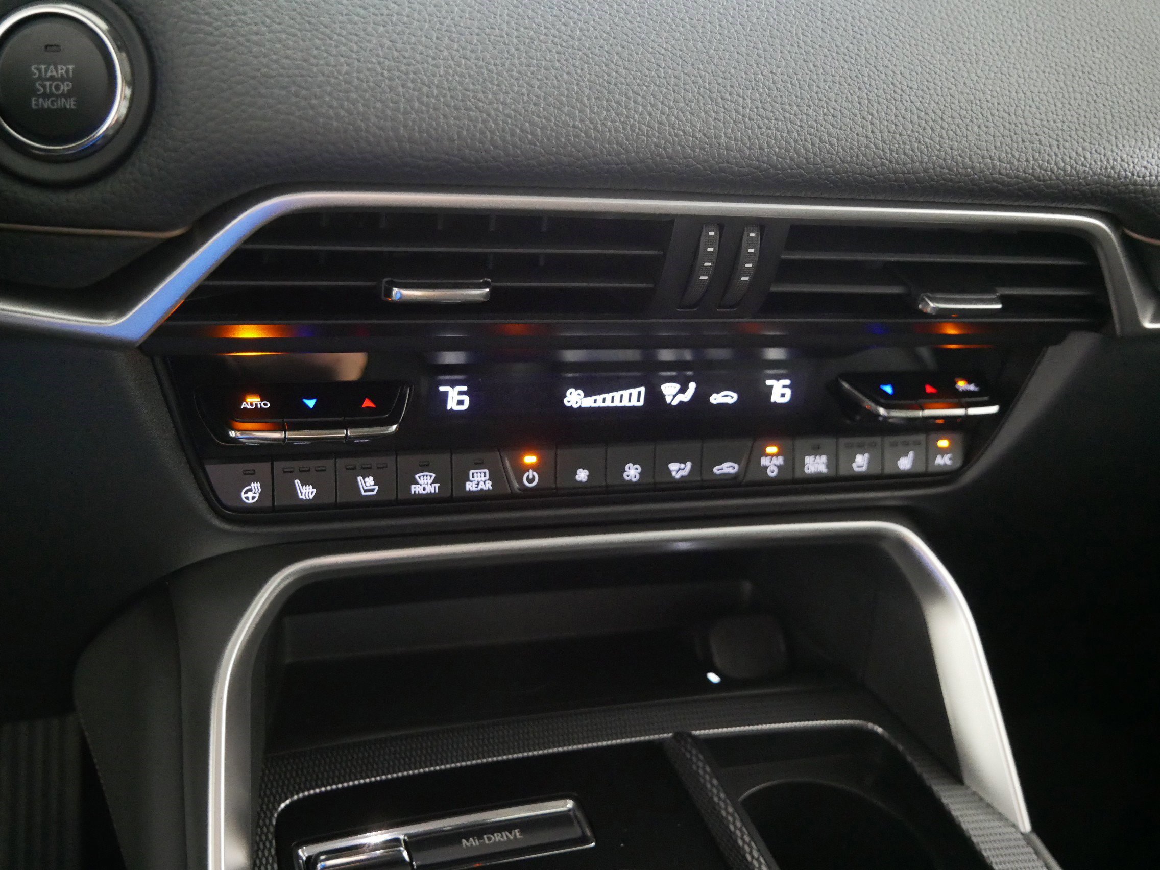 New 2026 MAZDA CX-90 3.3 Turbo w/ Premium Sport Pkg image 7