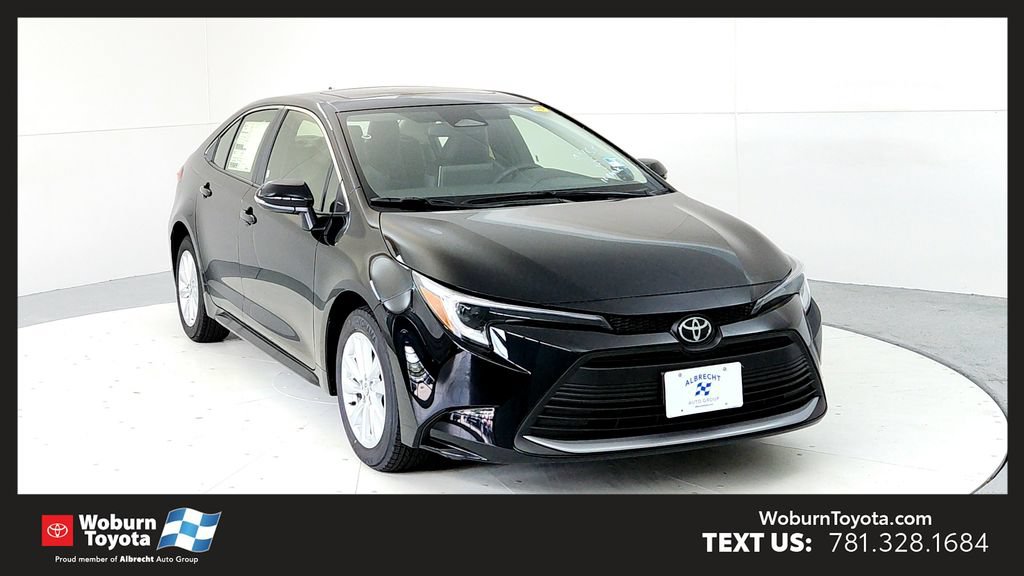 New 2026 Toyota Corolla XLE FWD video 1