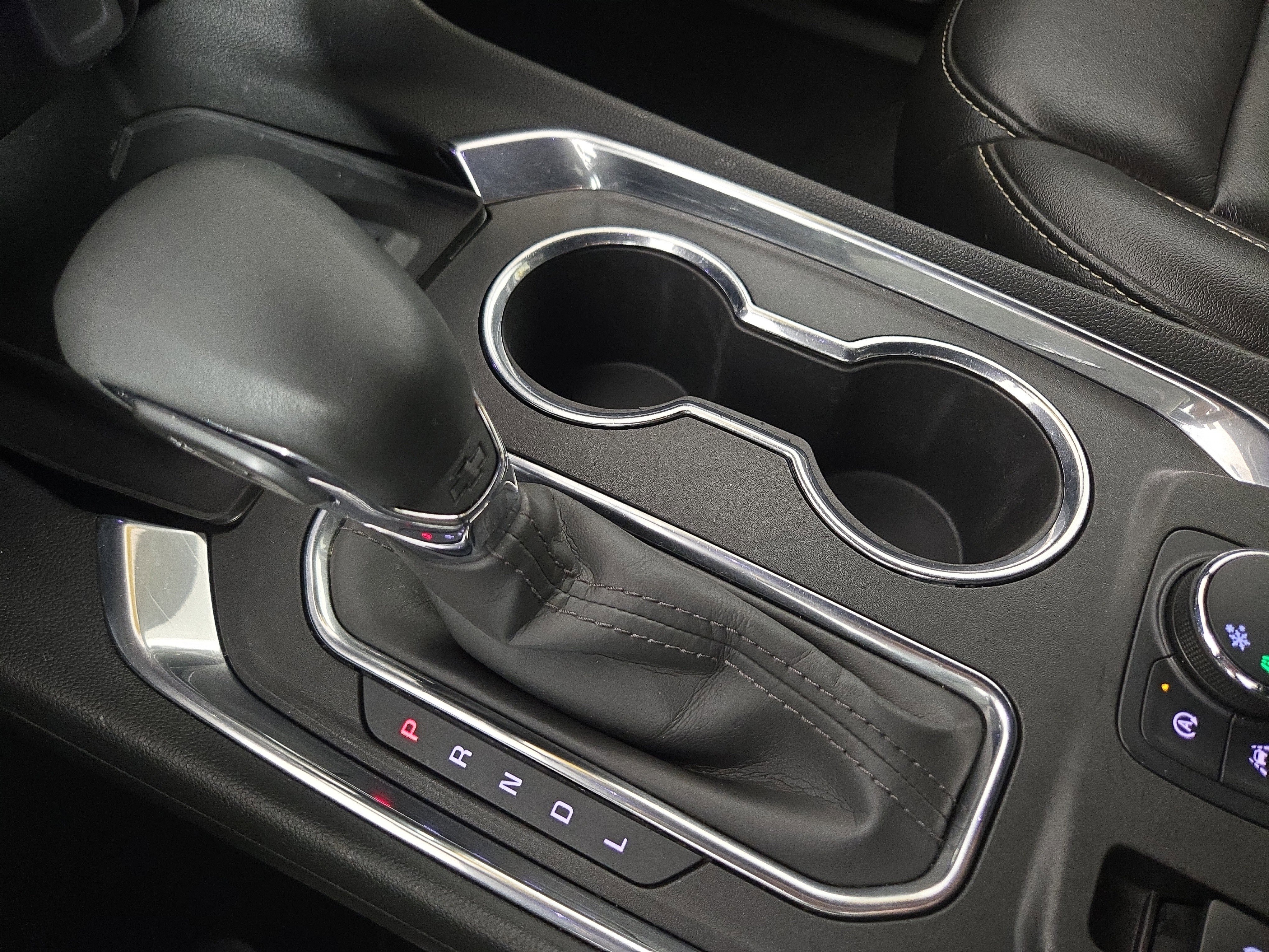 Certified 2023 Chevrolet Traverse LT w/ LPO, Floor Liner Package image 24