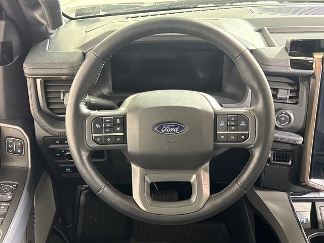 Used 2024 Ford F150 Lightning Lariat image 19