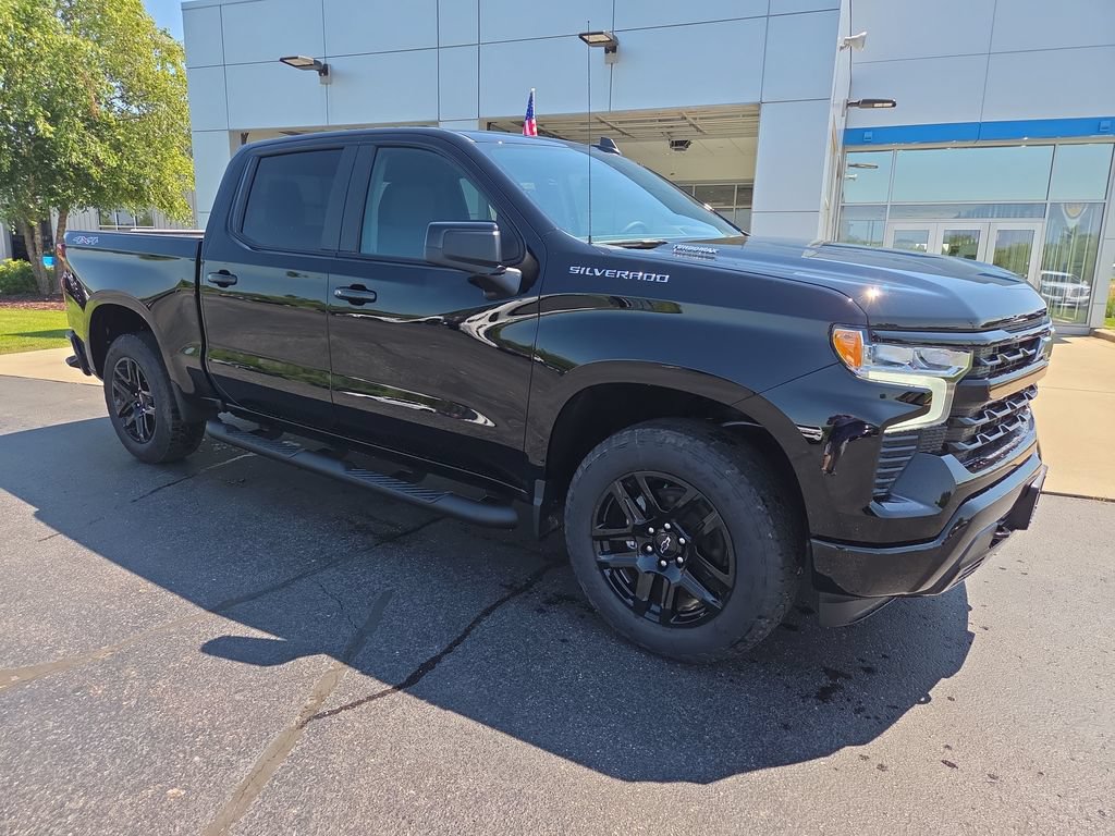 New 2026 Chevrolet Silverado 1500 RST w/ RST Select Package AWD/4WD image 1