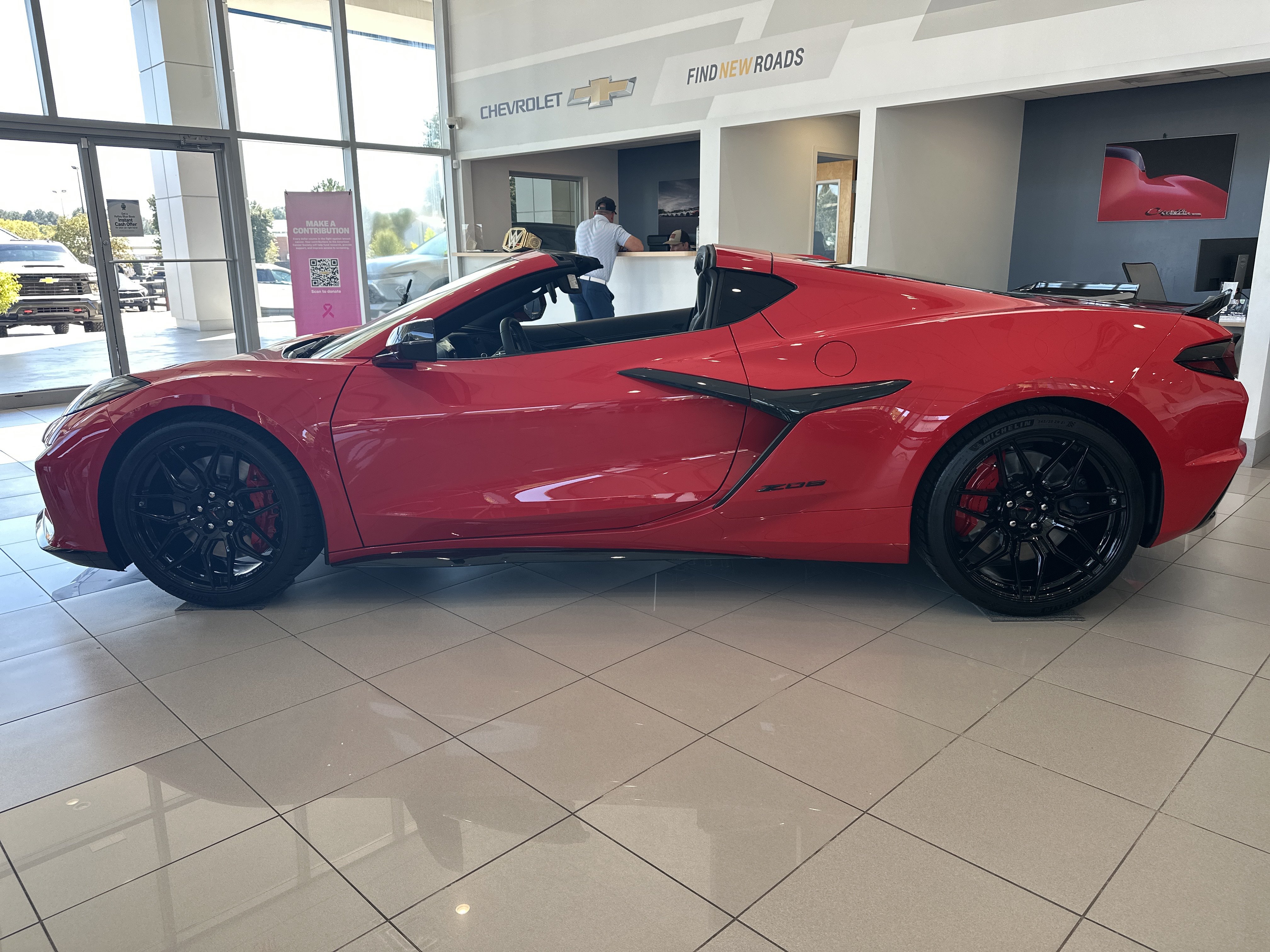 New 2027 Chevrolet Corvette Z06 w/ Stealth Interior Trim Package RWD image 5