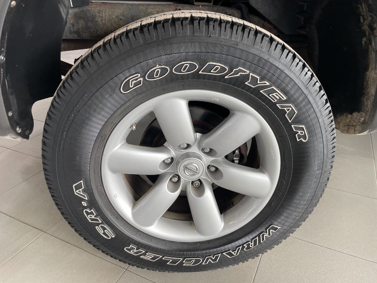 Used 2012 Nissan Titan SV image 13